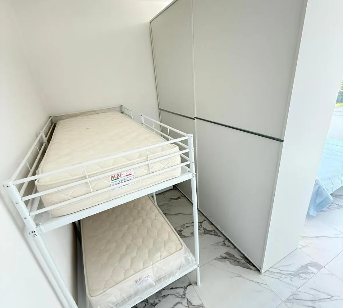 White Apartments - Solo Per Famiglie- Walterigato Apartments Lido di Jesolo